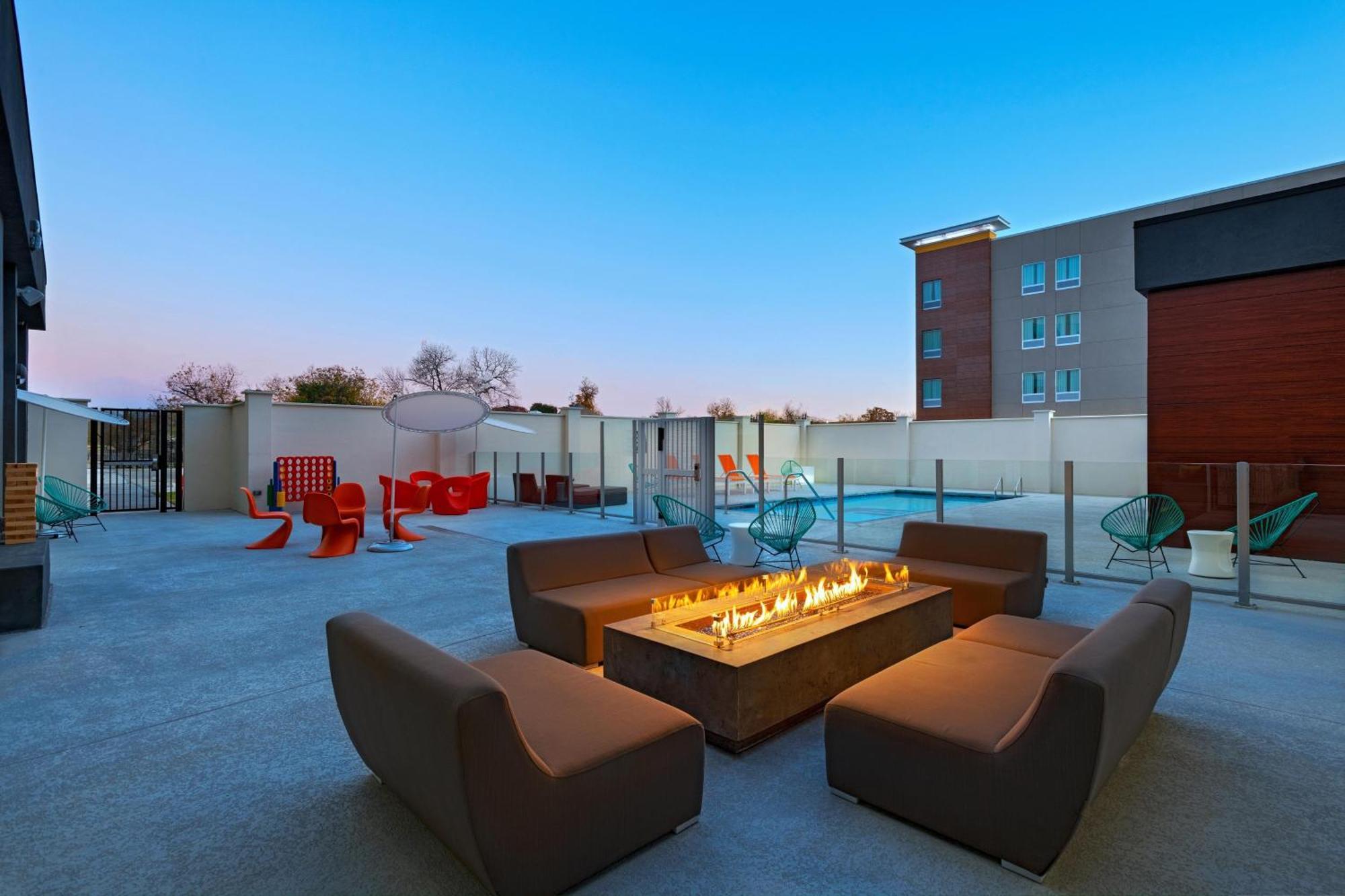 Aloft Waco Downtown Hotell Eksteriør bilde